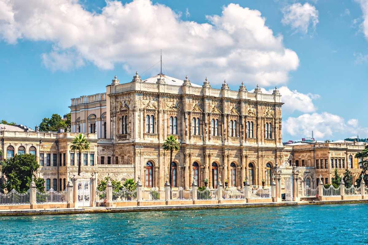 Dolmabahce Palace Istanbul Famous Landmarks