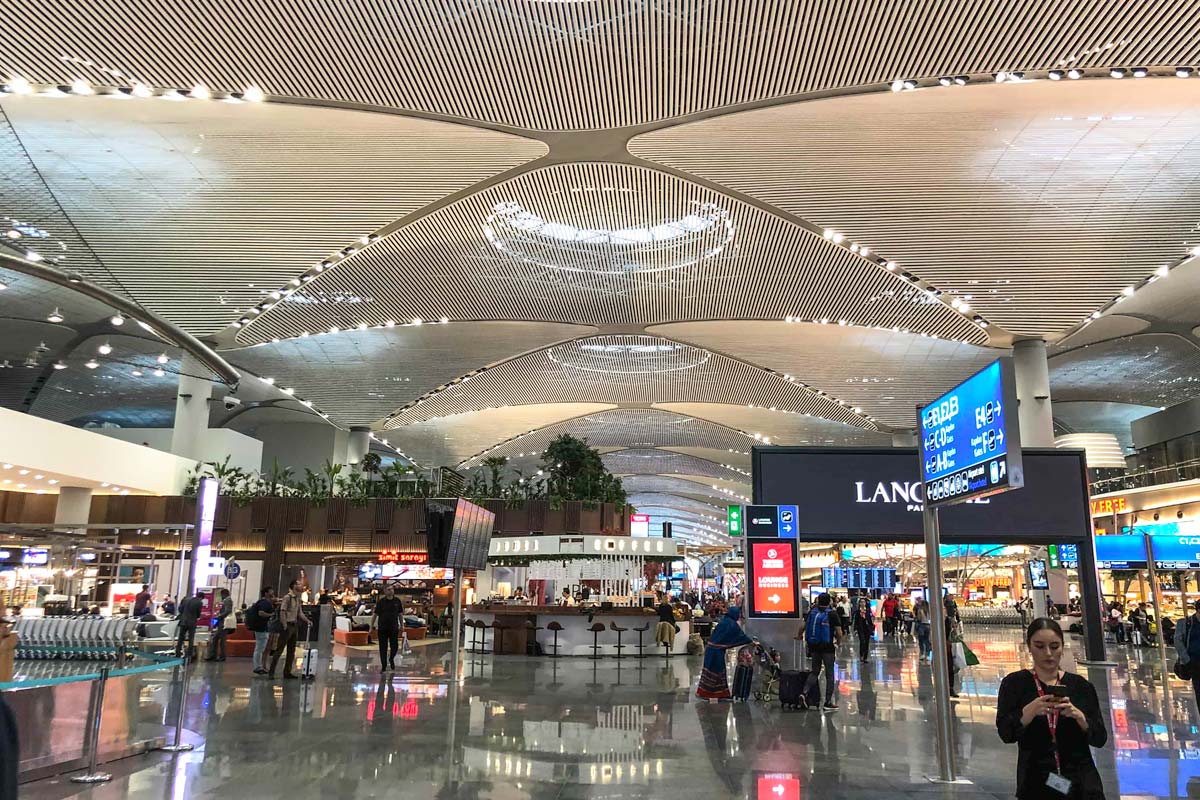 IStanbul-Airport-Interior