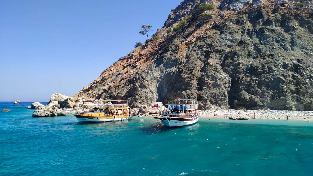 The 11 Best Antalya Boat Trips To Set Sail On - The Turkey Traveler