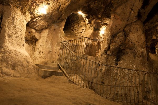 Derinkuyu Underground City Passage