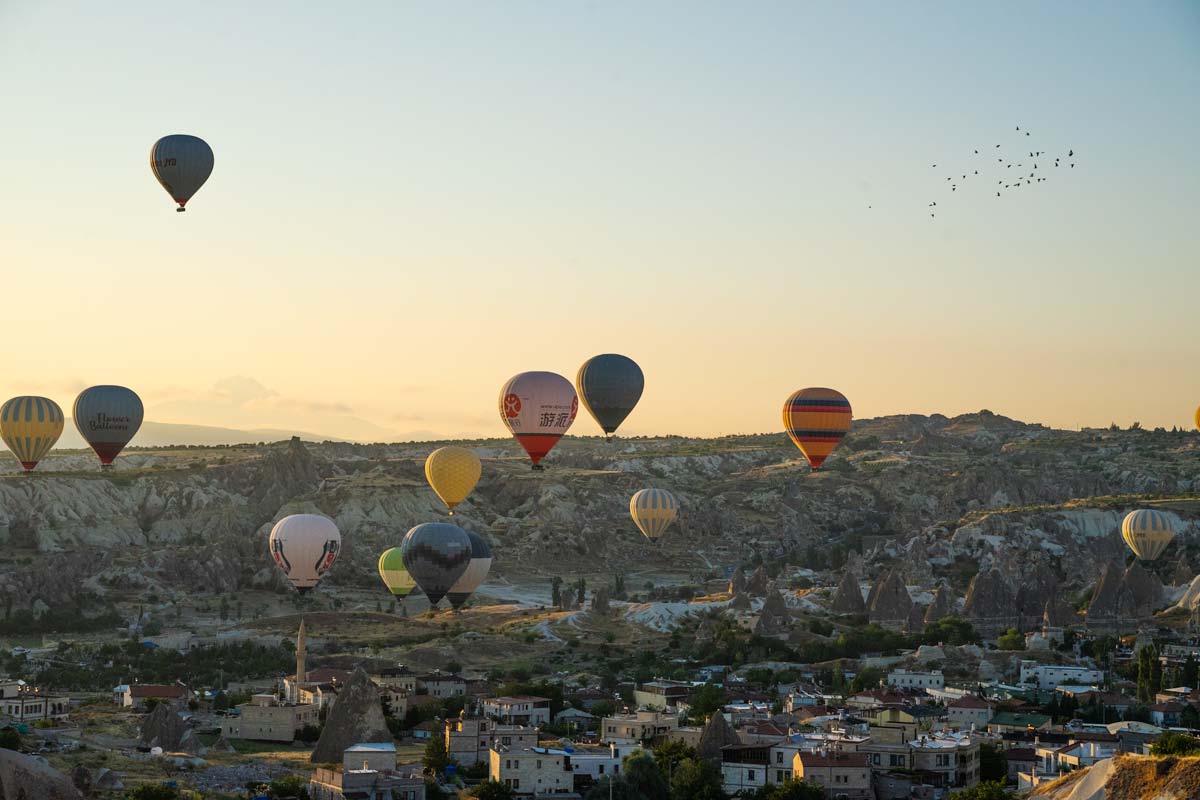 How-Many-Days-In-Cappadocia-to-Spend-Featured