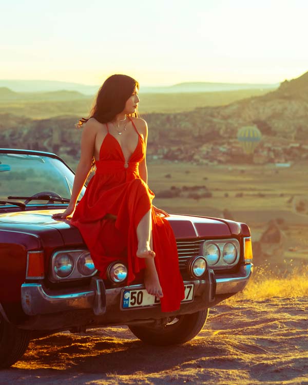 Classic-Car-Tour-rEd-Dress