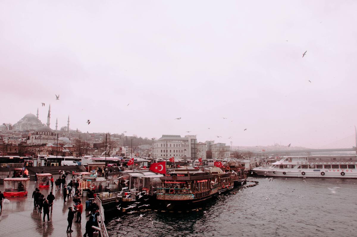 istanbul in march