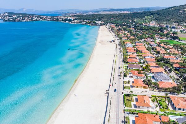 Ilıca Beach