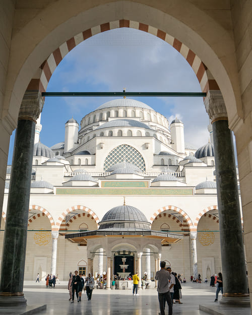 Camlica Mosque Courtyard Istanbul